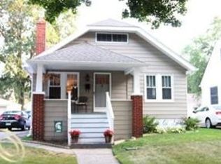 924 E 3rd St, Royal Oak, MI 48067