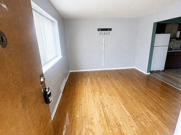 2nd image of 6646 Arsenal St #1E