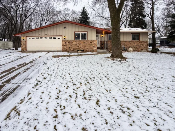 5201 81st Ave N, Brooklyn Park, MN 55443