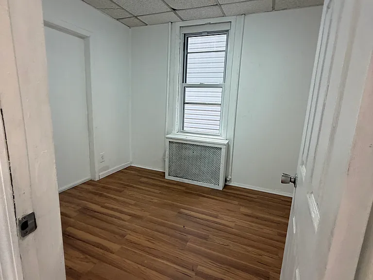 78 Maple St — Photo 5