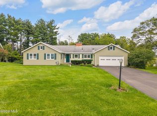 1104 Merlin Drive, Schenectady, NY 12309