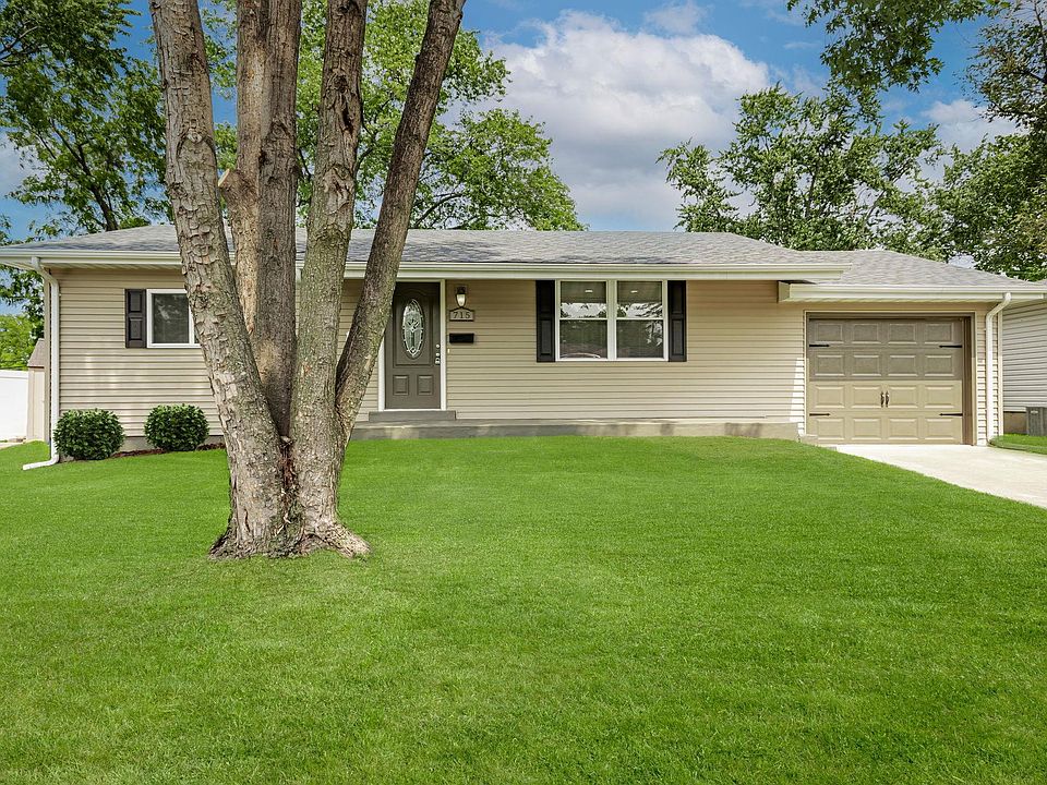 1st image of 715 Village Square Dr