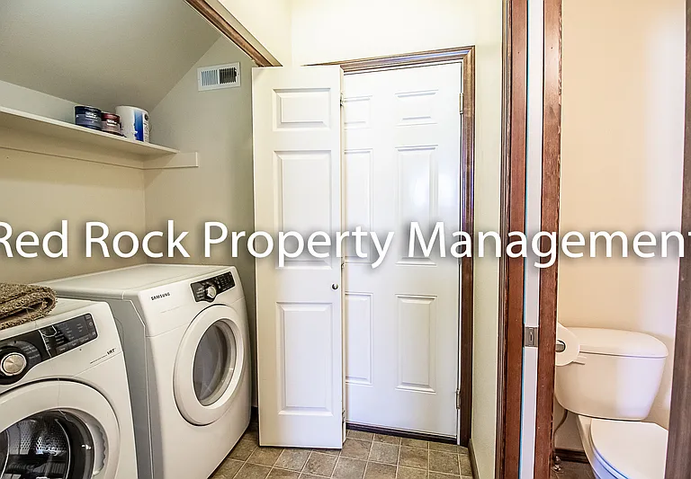 7527 N Carrington Ln — Photo 8