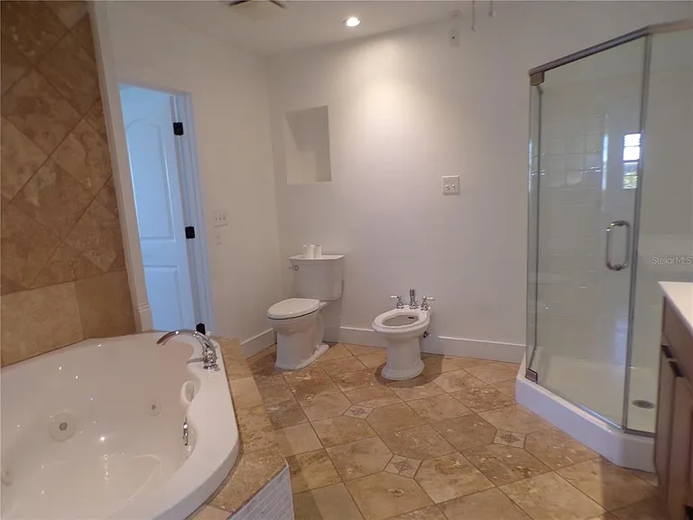 179 Maria Ct — Photo 8