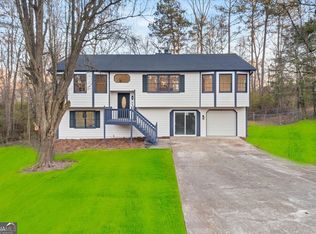 2668 Laurel Woods Ln SE, Conyers, GA 30094