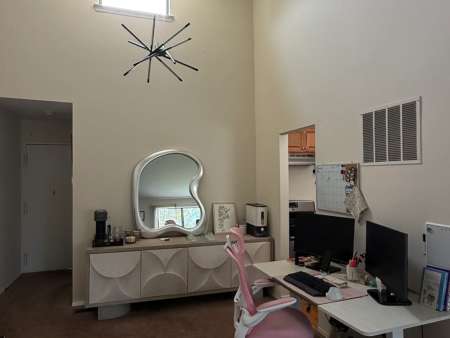 1 bed, 920 sqft, $2,500 — Photo 1