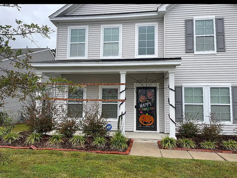 120 Firethorn Dr — Photo 42
