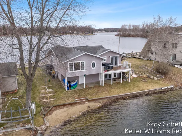 7896 Bay Mdw, Canadian Lakes, MI 49346