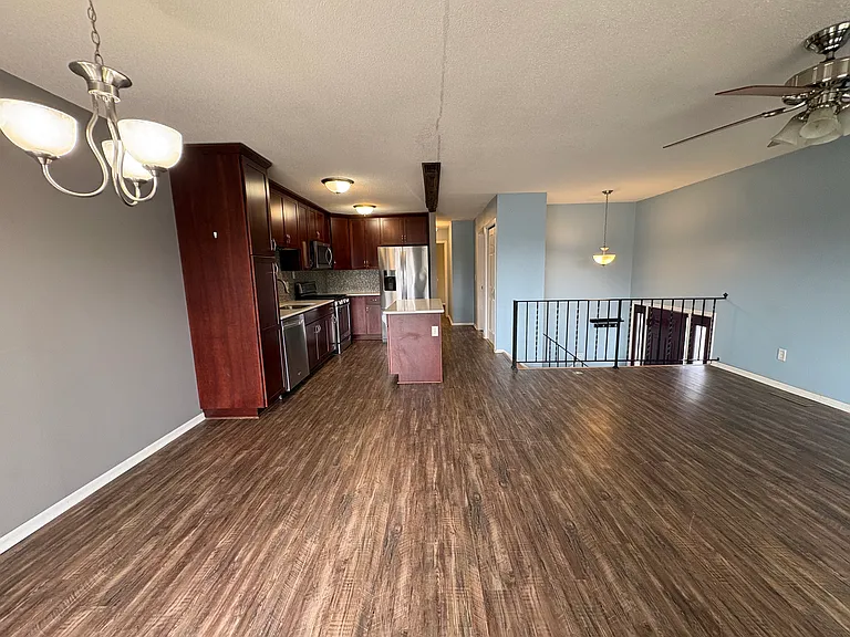 3622 Garden Blvd N — Photo 12