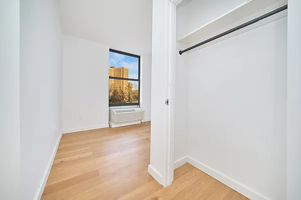 Rented by Living New York | media 12