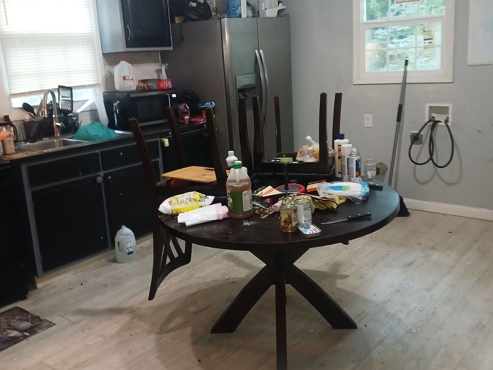 2nd image of 3363 Lake Valley Rd NW