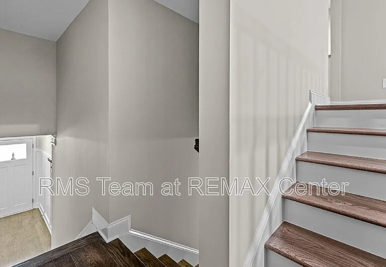 3209 Hallmark Ln — Photo 3