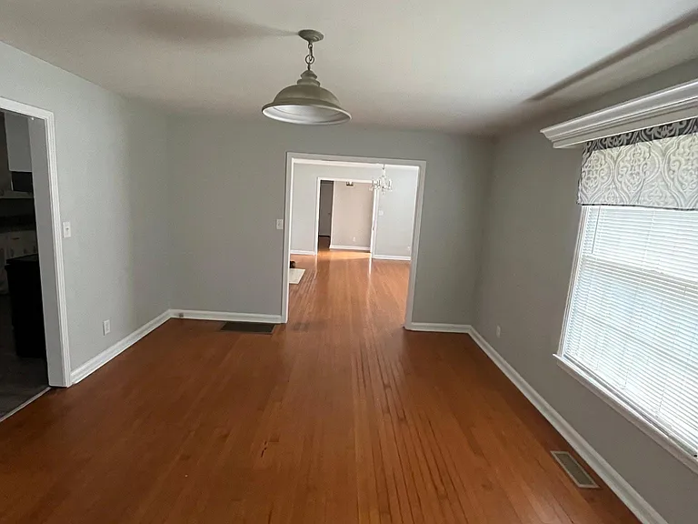 1402 Lowell Dr SE — Photo 13
