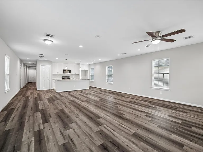 3344 Simmons St — Photo 4