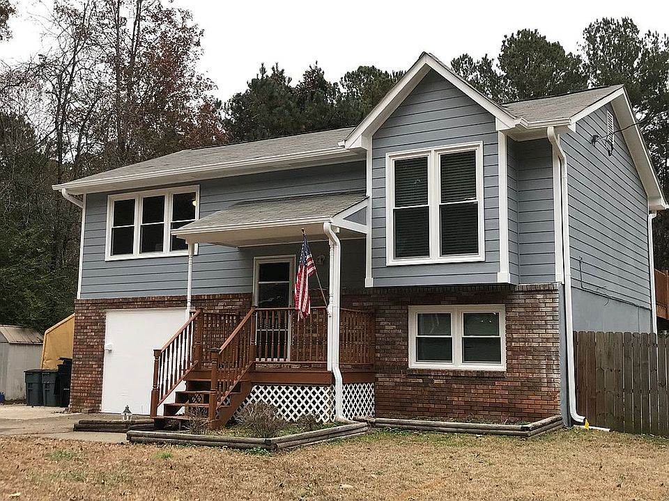 2nd image of 42 Twin Creek Trl NE