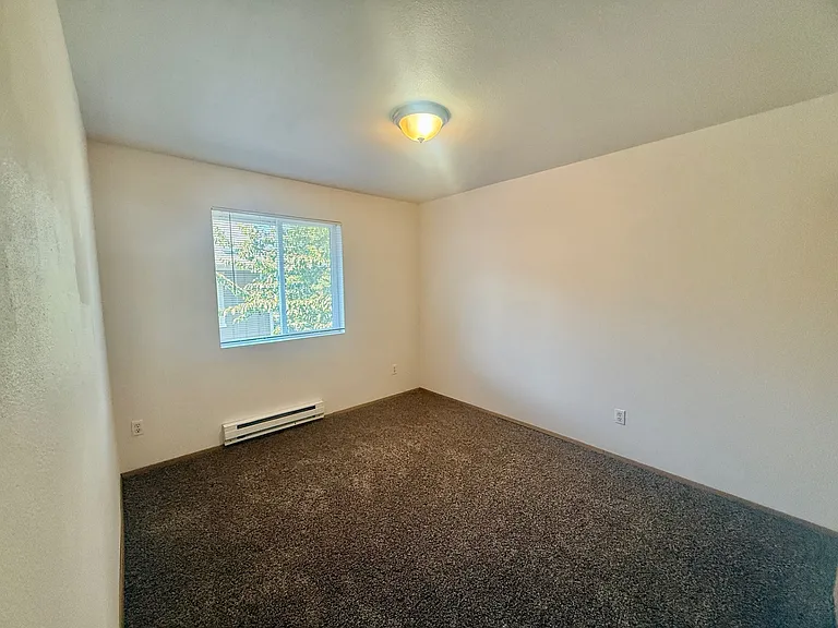 3415 S 48th St #D — Photo 10