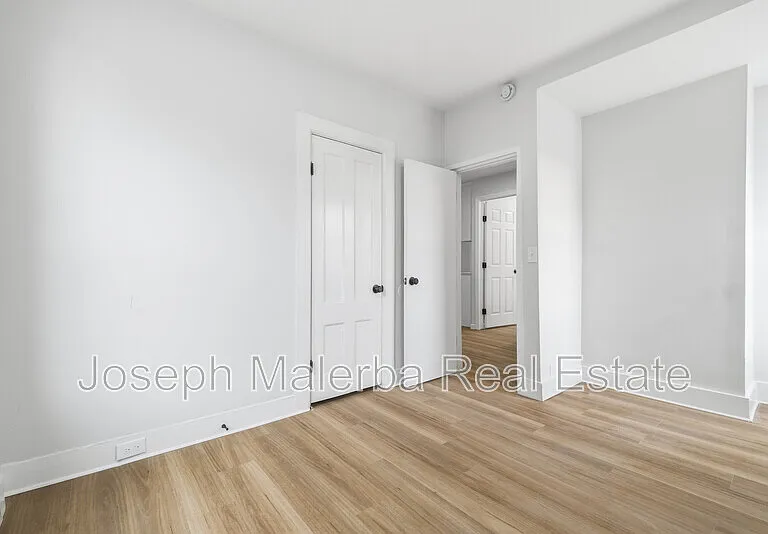 848 Bank St — Photo 46