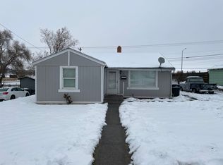 324 W Loop Dr, Moses Lake, WA 98837