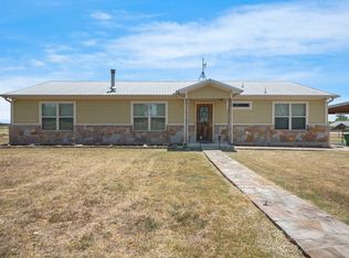 800 Riley Ln, Tolar, TX 76476