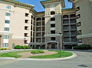 100 Bridgewater Pointe Pl UNIT 206, Moneta, VA 24121