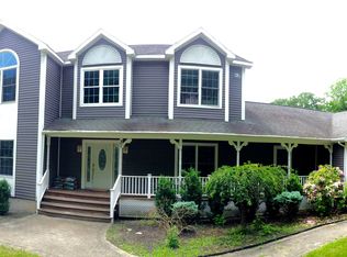 31 Ernst Rd, Cortlandt Manor, NY 10567