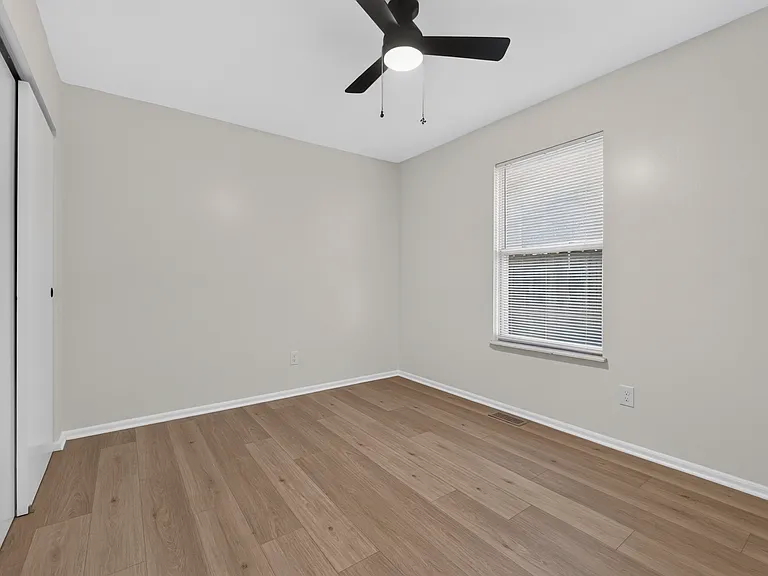 716 Bell Ave — Photo 16