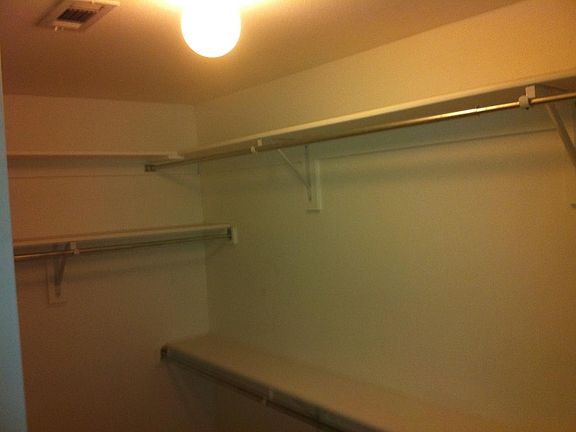 2nd image of 824 W Melmar Dr