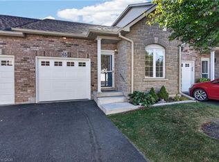 566 Southridge Dr #65, Hamilton, ON L9C 7W5
