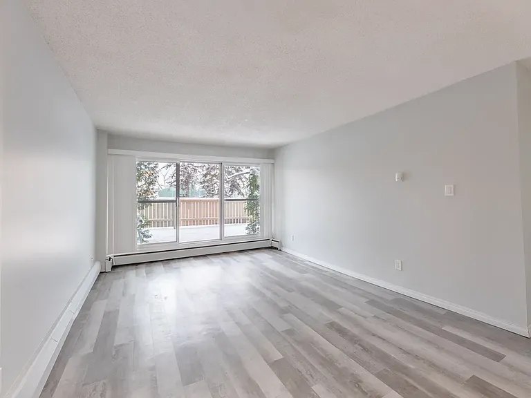8948 B Elbow Dr SW — Photo 16