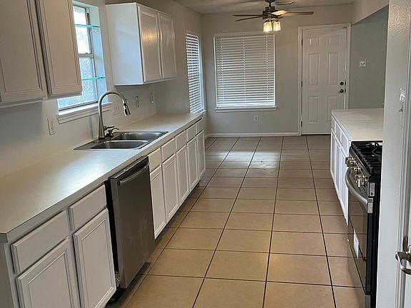5th image of 10934 Fern Terrace Dr
