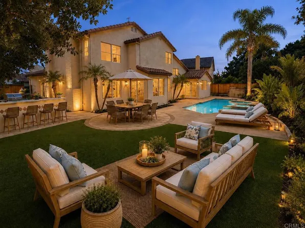 8986 Adobe Bluffs Dr, San Diego, CA 92129
