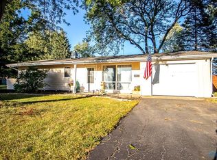 2437 Greenlawn Dr, Toledo, OH 43614