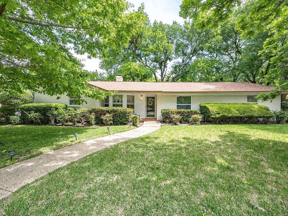 1st image of 3217 Chaparral Ln