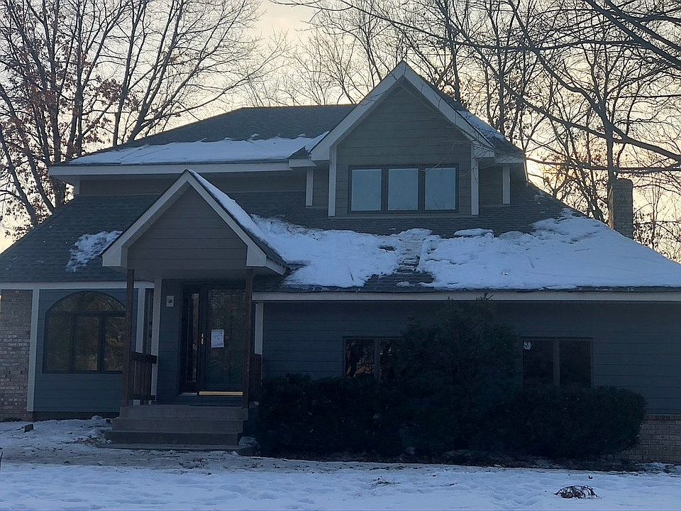 2nd image of 4849 Wellington Ct