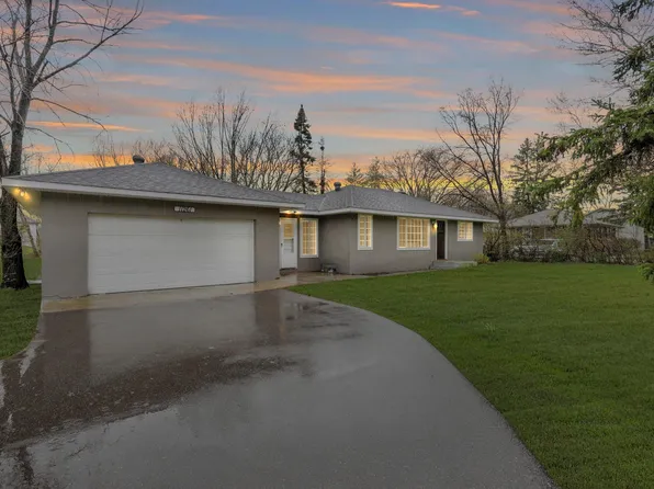 11261 W River Rd, Champlin, MN 55316