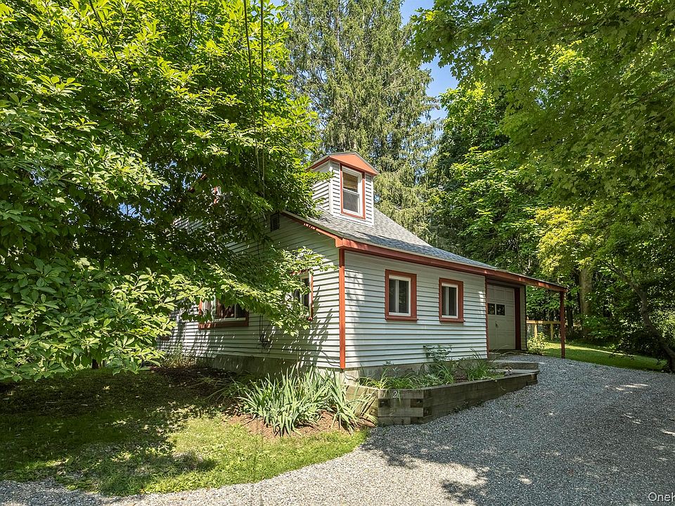 1st image of 26 Hunns Lake Place