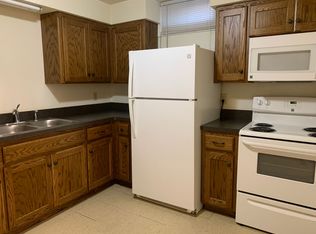 1010-1033 Eisenhower Cir #48, Junction City, KS 66441