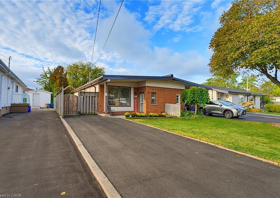 1st image of 34 Fielding Cres