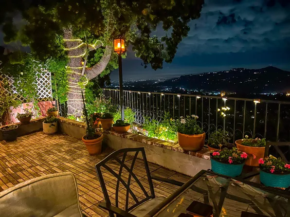 5421 Godbey Dr, La Canada Flintridge, CA 91011