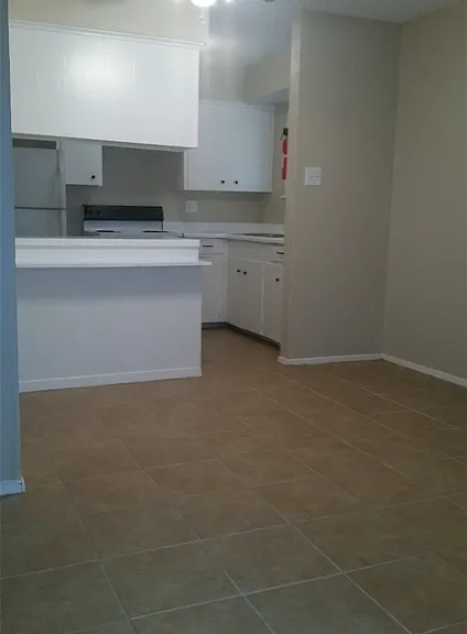 1906 Thonig Rd — Photo 5