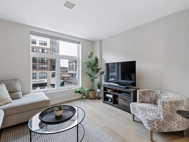 18 Artisan Dr — Photo 5