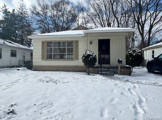 16521 Winston St, Detroit, MI 48219