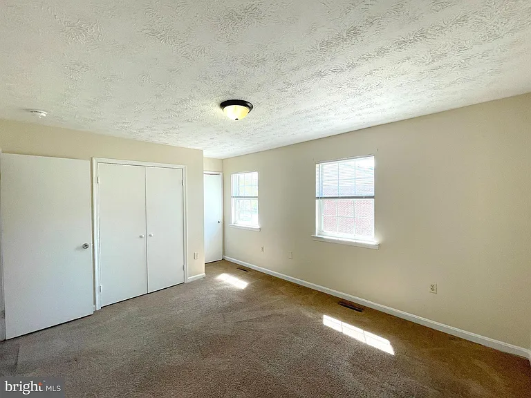 21845 Ronald Dr — Photo 18