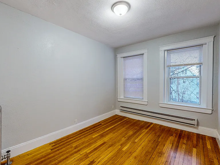 12 American Legion Hwy #10 — Photo 14