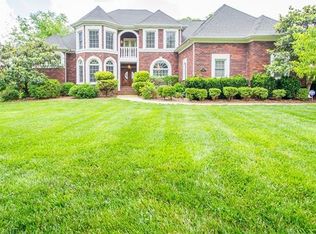 7430 Balintoy Ln, Matthews, NC 28104