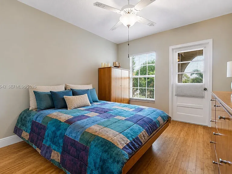 250 NE 20th St #3030 — Photo 9