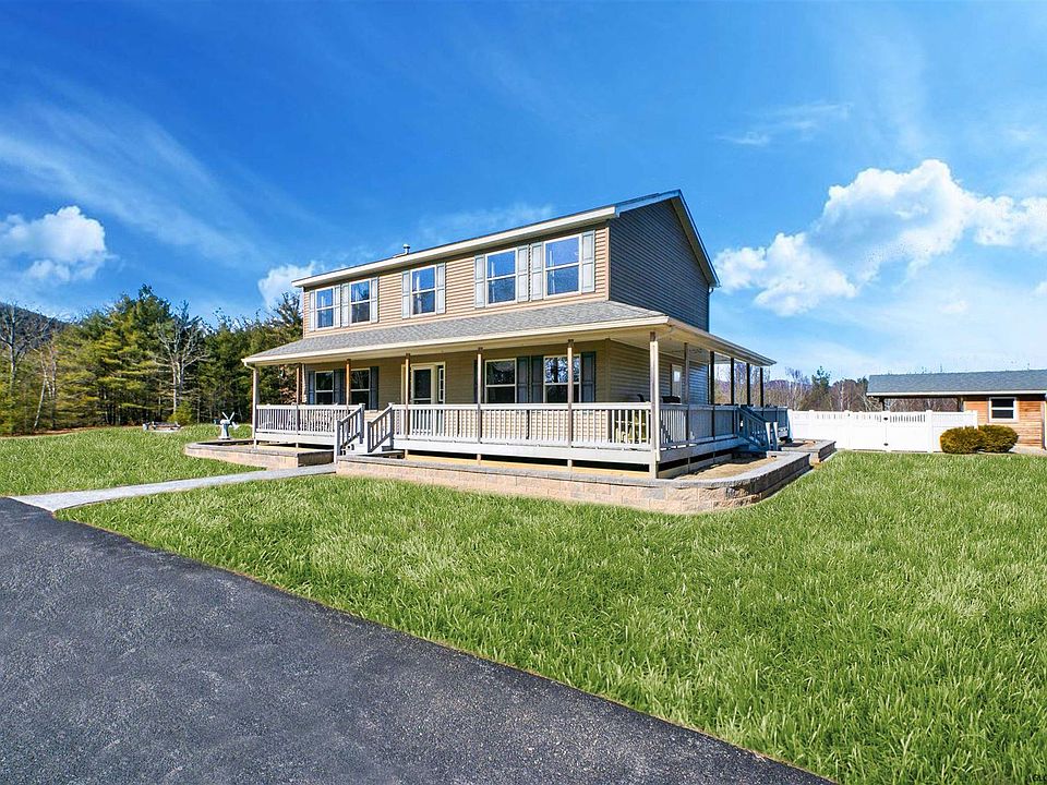 1st image of 23 Pineview Ct