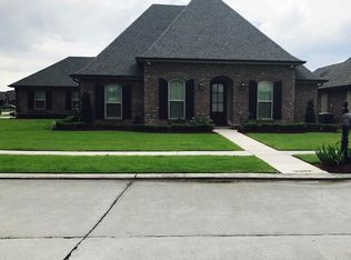 372 Port Royal Way, Houma, LA 70360