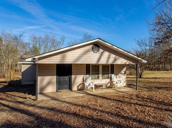 433 Seminole Rd, Bismarck, AR 71929