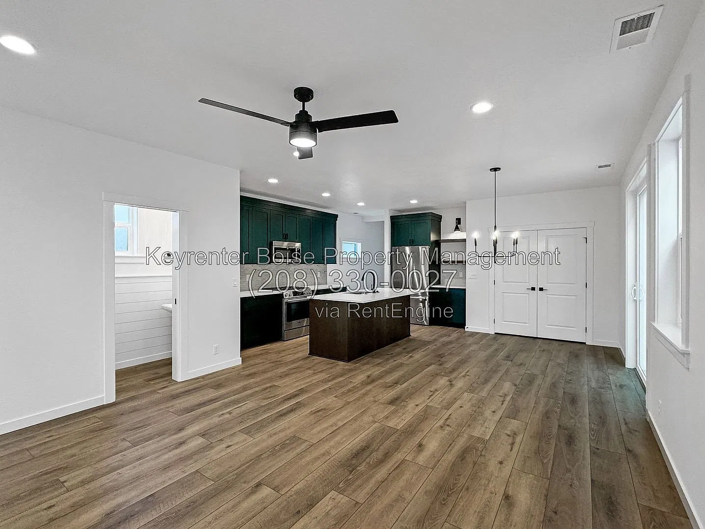 3 bed, 2.5 bath, 1791 sqft, $2,470 — Photo 3